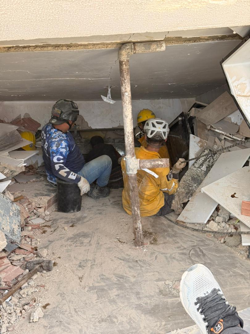 Operación Terremoto 24J — CONDOR 1 en La Guaira